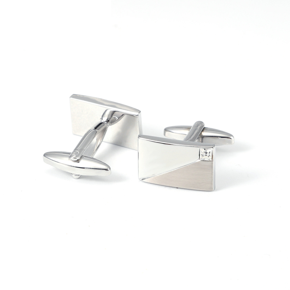シンプルな幾何学模様のダイヤモンドスタッズ付きカフスボタンと - Cufflinks Silver Set のレビューと価格