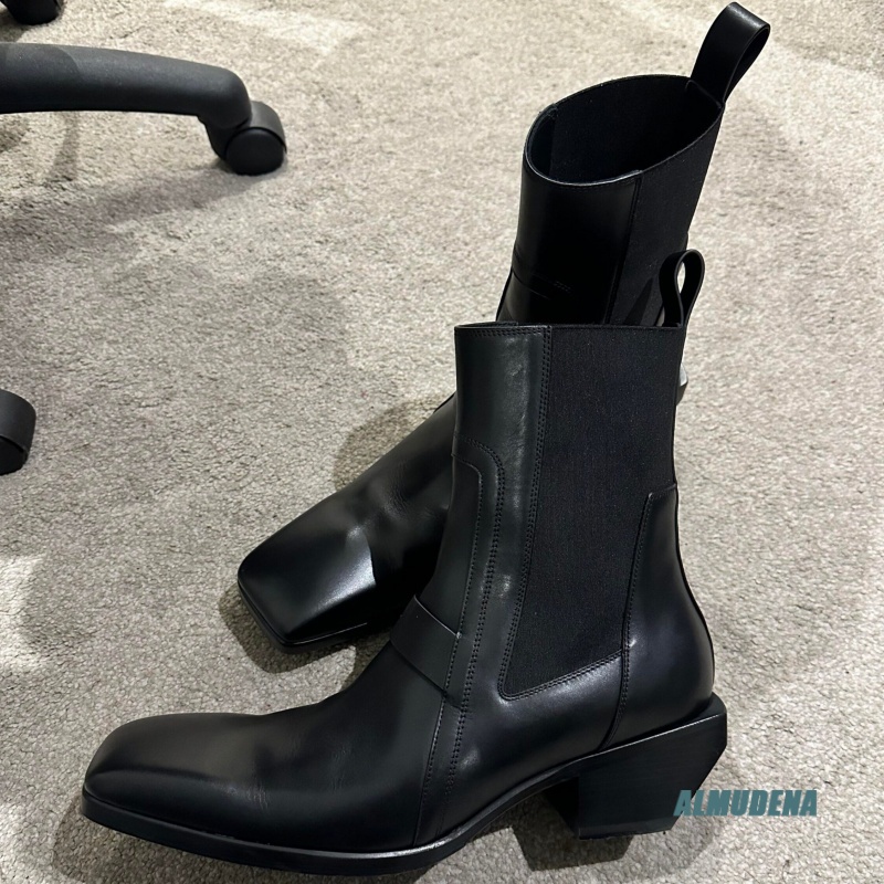 スクエアトゥ メンズ ブラック レザー チェルシーブーツ エ - Men'S Formal Style のレビューと価格