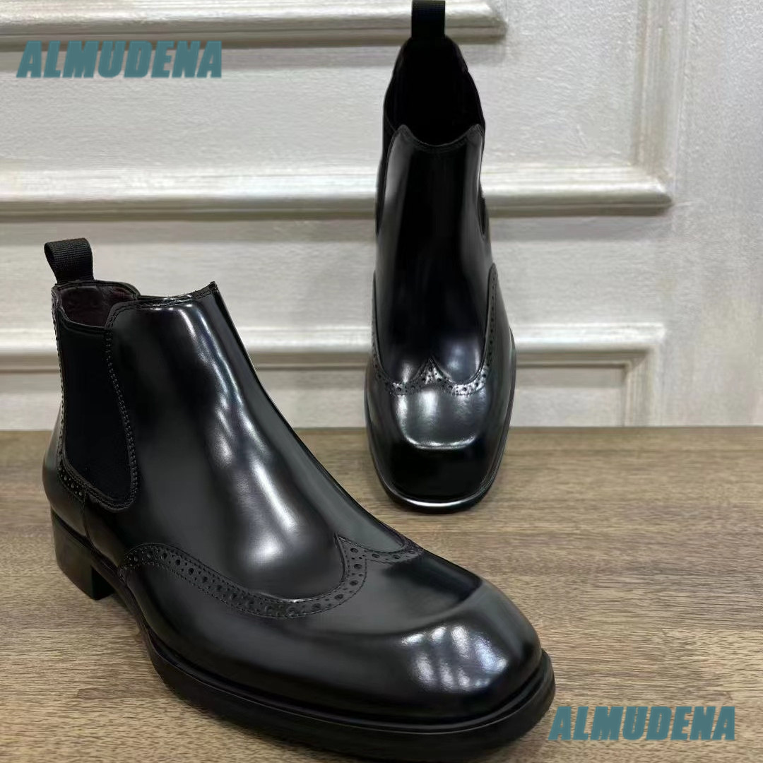 メンズブラウン光沢ブローグチェルシーブーツ、ゴムバンドスリッ - Men'S Formal Style のレビューと価格