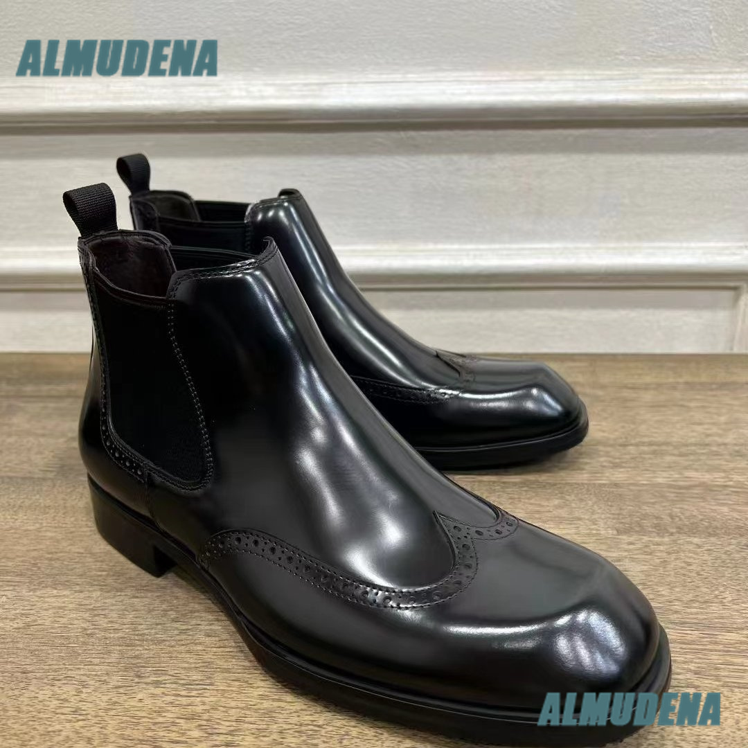 メンズブラウン光沢ブローグチェルシーブーツ、ゴムバンドスリッ - Men'S Formal Style のレビューと価格