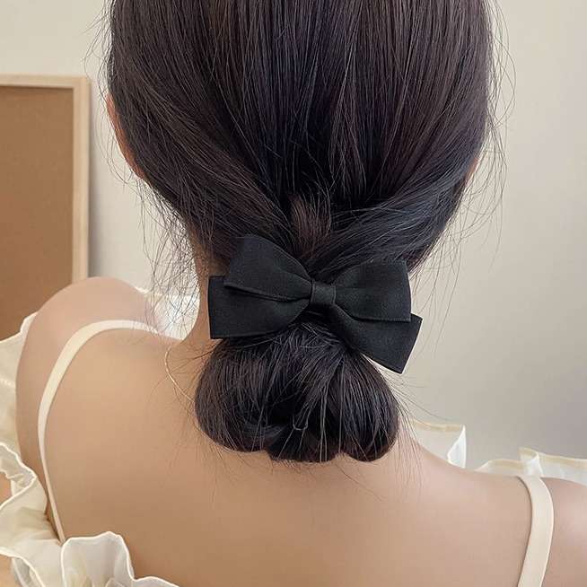 新しい韓国弓弾性ヘアバンド黒、白のシンプルなヘアネクタイ女性 - Tie Bar Clip のレビューと価格