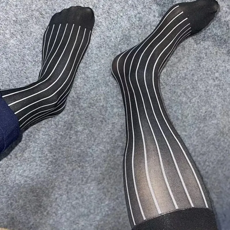 メンズストライプソックス、超薄シルクフォーマルドレススーツ用 - Men'S Formal Style のレビューと価格