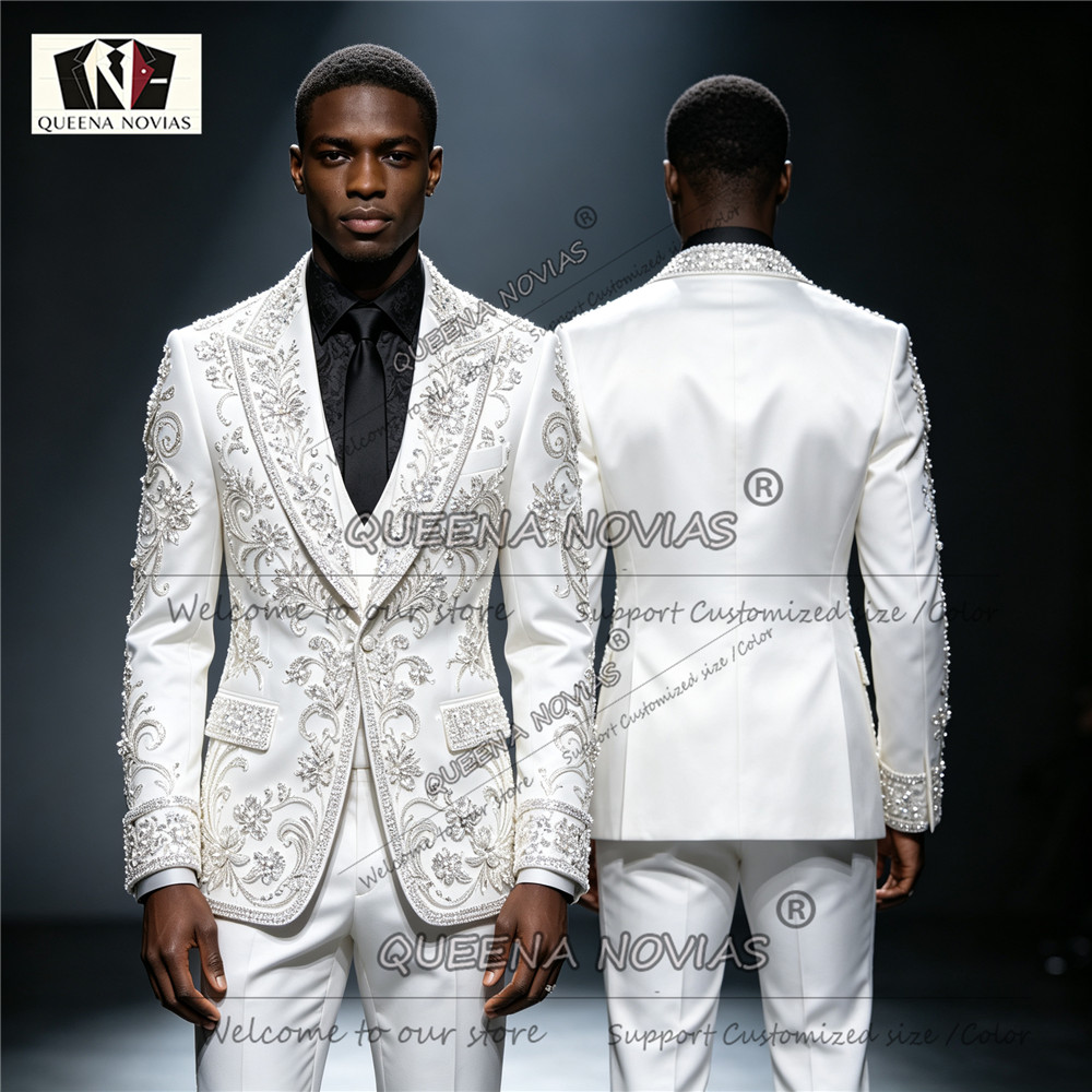 キラキラ輝くダイヤモンドビーズ装飾のメンズスーツ 3ピース  - Men Formal Wear Clothes のレビューと価格